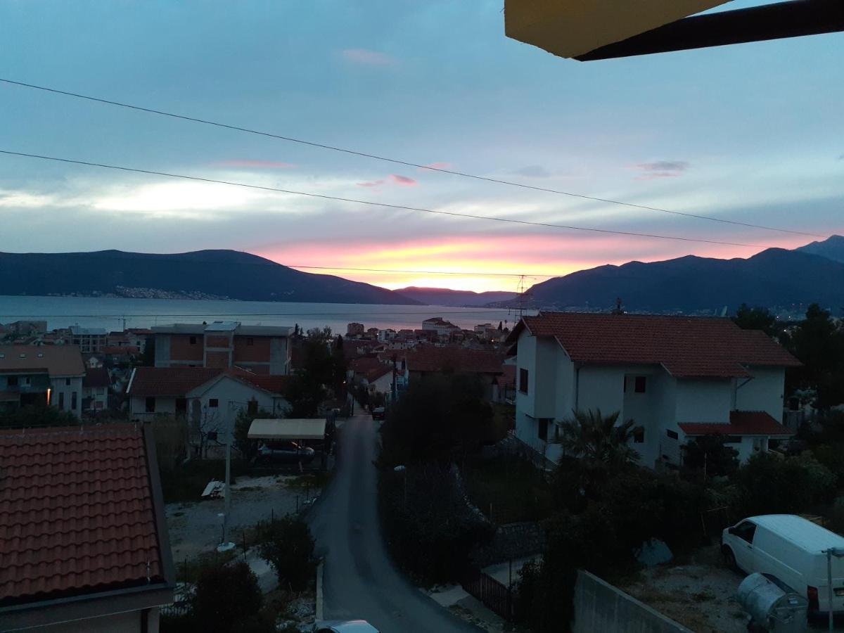 Apartmani Irena Tivat Luaran gambar